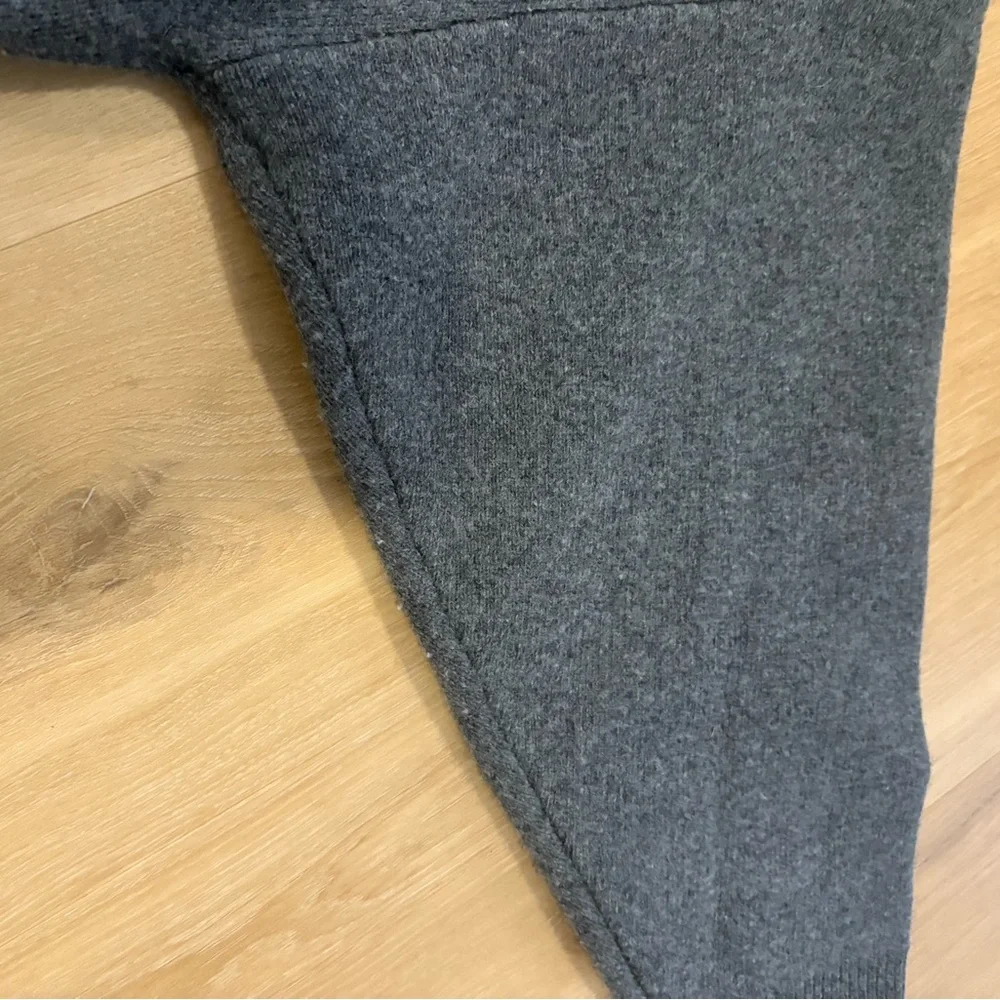 Toteme Gray Oversized Wool Blend Sweater - Picture 6 of 8